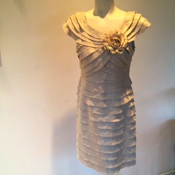 Wisp Dress tan tiered sleeveless Rosette Lined Mocha Mousse Tan Stretch 8P - Picture 1 of 8
